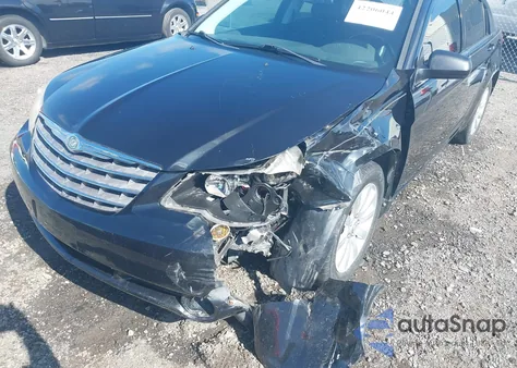 2010 Chrysler Sebring Limited из США, поврежденный, VIN 1C3CC5FB9AN158839